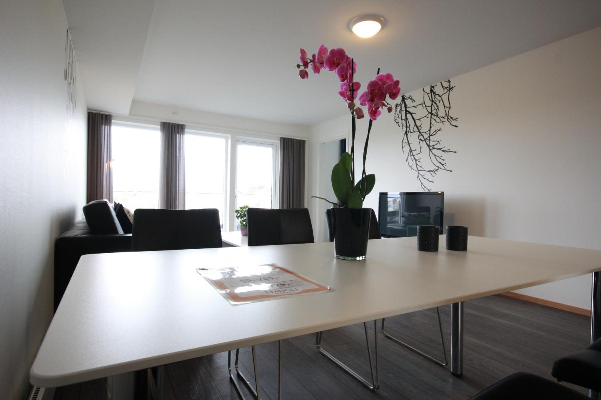 Flotmyrgarden Apartment Hotel Haugesund Exterior photo